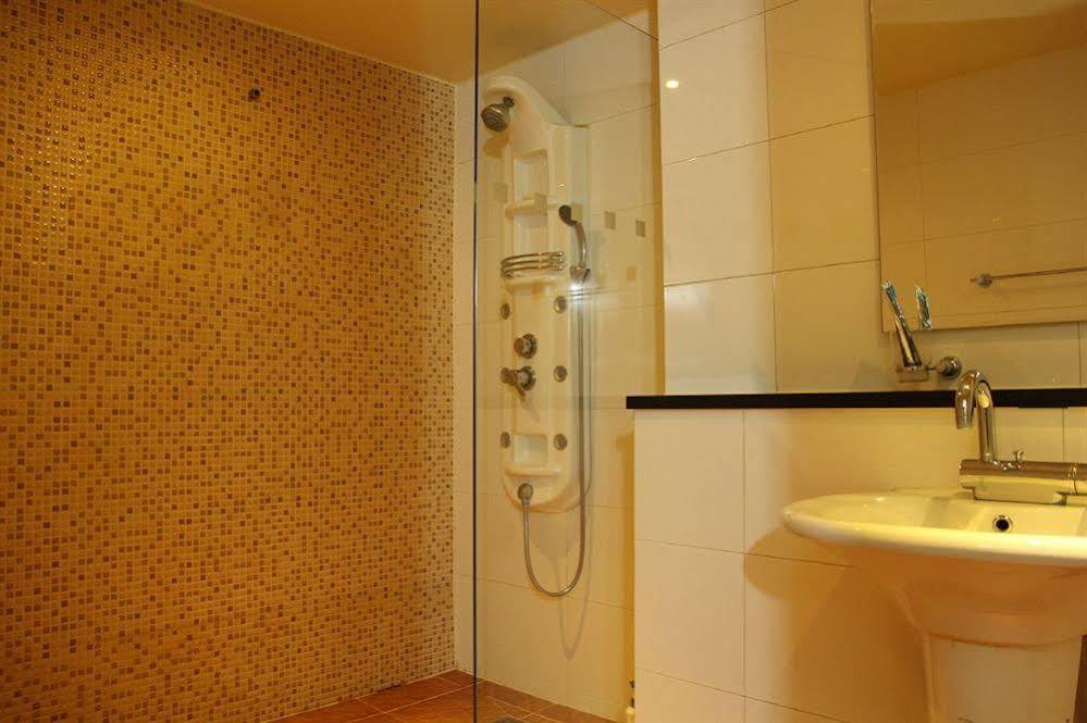 Hotel Diamond Suwon Exterior foto